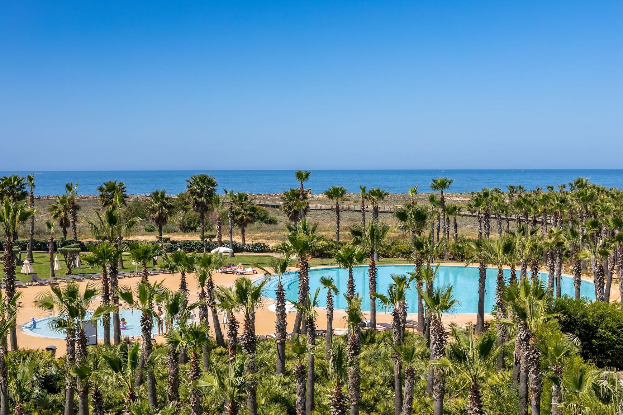 The Westin Salgados Beach Resort, Algarve Албуфейра Экстерьер фото View of the beach