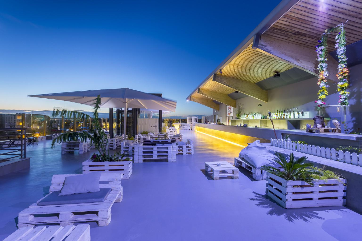 The Westin Salgados Beach Resort, Algarve Албуфейра Экстерьер фото Skyline Bar